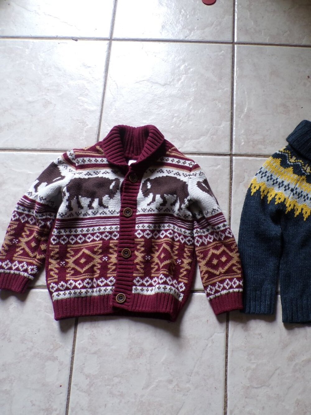 Gymboree Sweater + Dip Sweater Boys Toddler Size 3T Great Condition